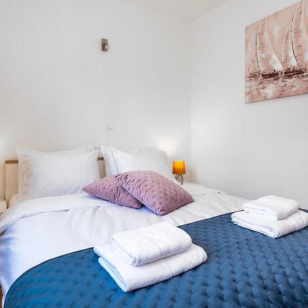 First Choice Apartment Rogoznica Rogoznica  Kültér fotó